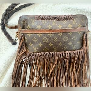 Vintage Boho Louis Vuitton purse with fringe